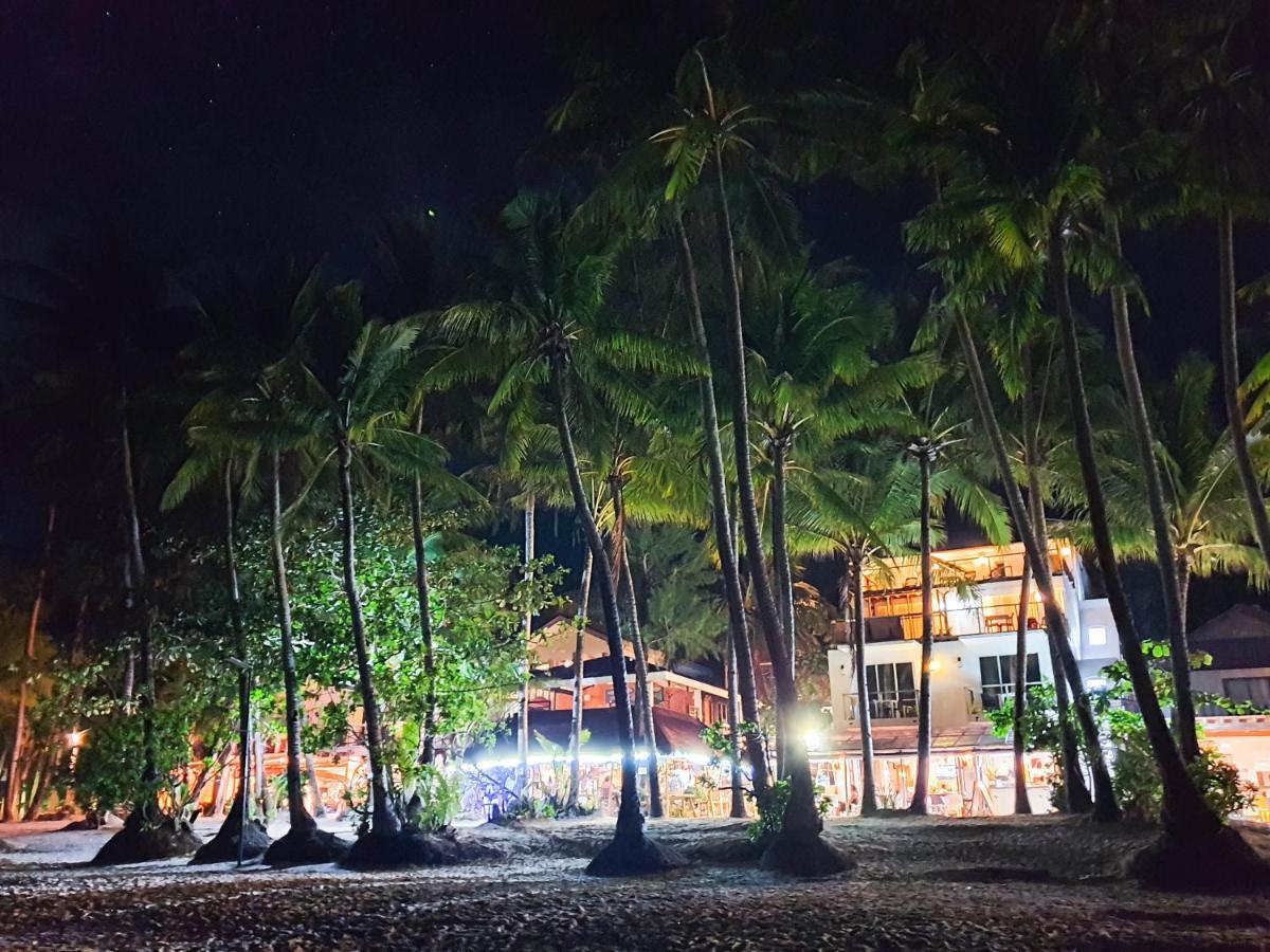 Cocoloco Beach Resort Manoc-Manoc Екстериор снимка