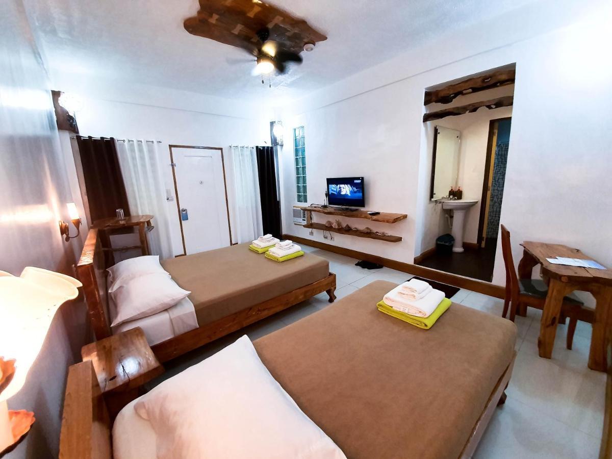 Cocoloco Beach Resort Manoc-Manoc Екстериор снимка